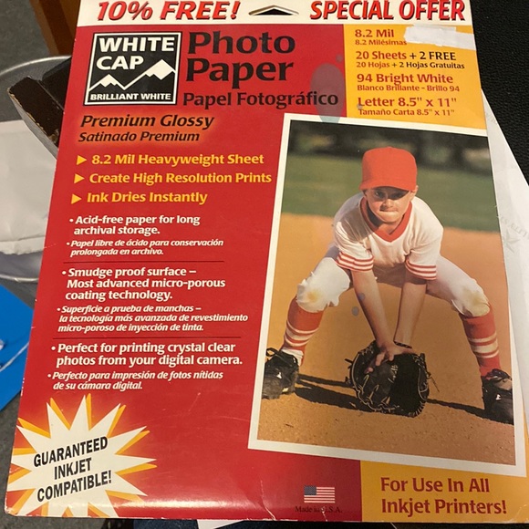 16 sheets of photo paper - Picture 1 of 1